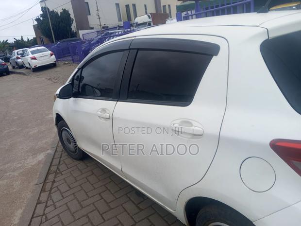 Toyota Vitz 2012 White