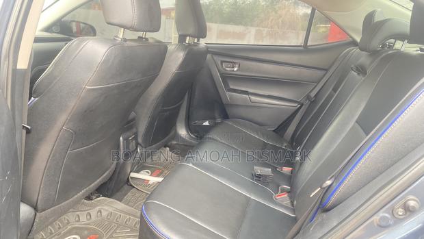 Toyota Corolla 2018 Matt Black