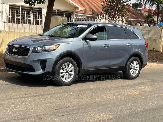 Kia Sorento 2.4L LX AWD 2019 Gray