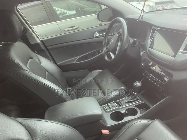 Hyundai Tucson 2018 White