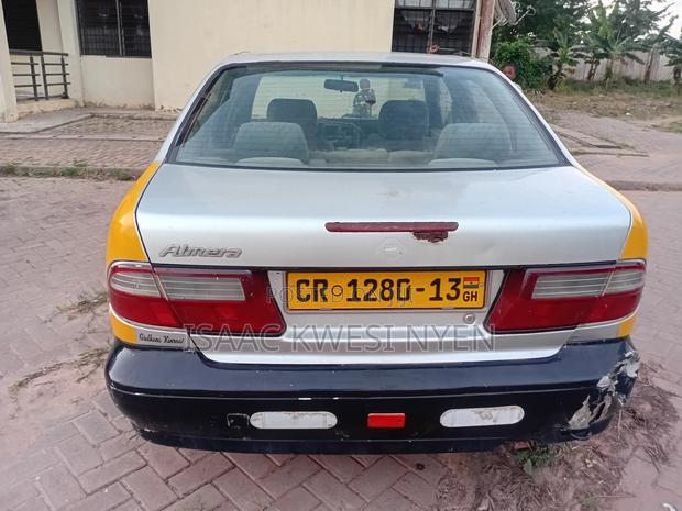 Nissan Almera 1999 Silver