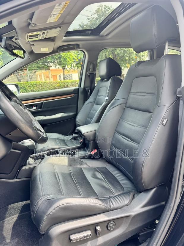 Honda CR-V Touring AWD 2019 Black