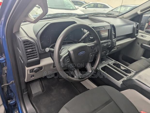Ford F-150 2018 Blue