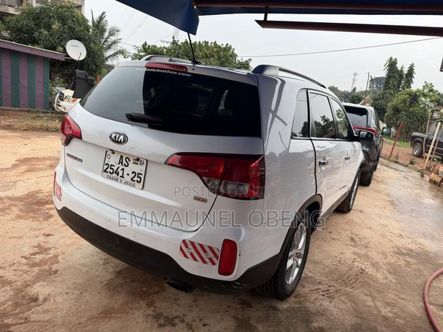 Kia Sorento 2015 White