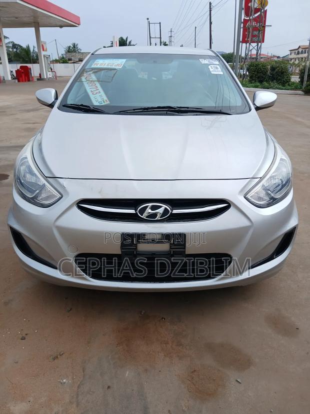 Hyundai Accent 2016 Silver