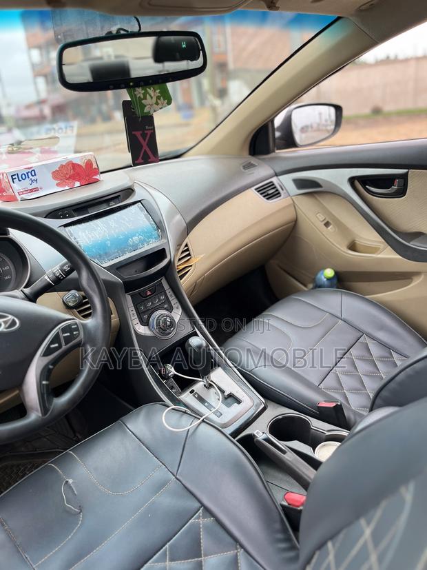 Hyundai Elantra 2013 Black