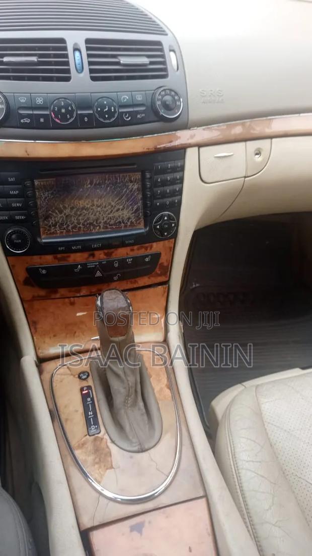 Mercedes-Benz E320 2003 Blue