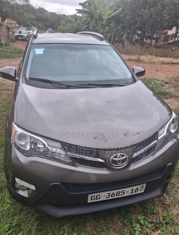 Toyota RAV4 2015 Gray