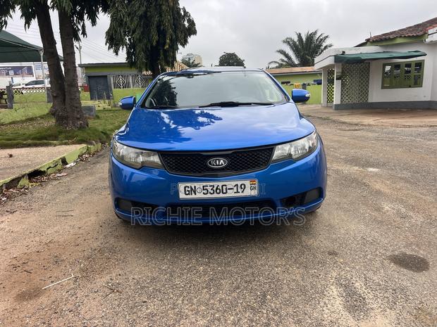 Kia Forte SX Sedan 2012 Blue