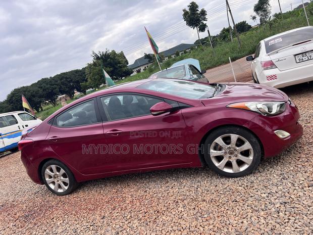 Hyundai Elantra Limited 2011 Red