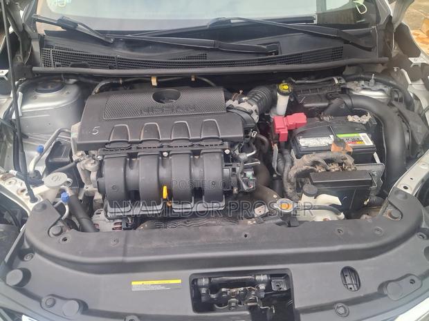 Nissan Sentra 2017 Silver