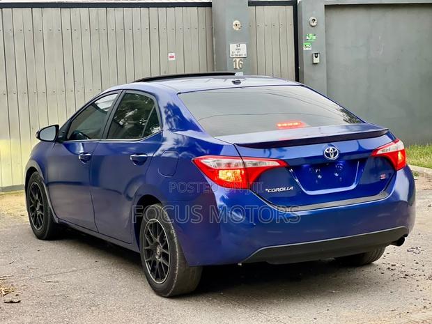 Toyota Corolla 2016 Blue