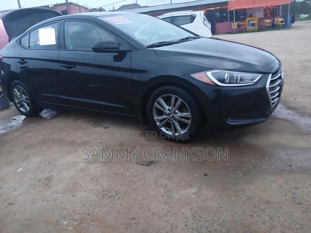 Hyundai Elantra 2018 Black