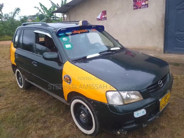 Mazda Demio 2000 Green