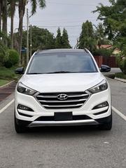 Hyundai Tucson Sport AWD 2017 White for sale