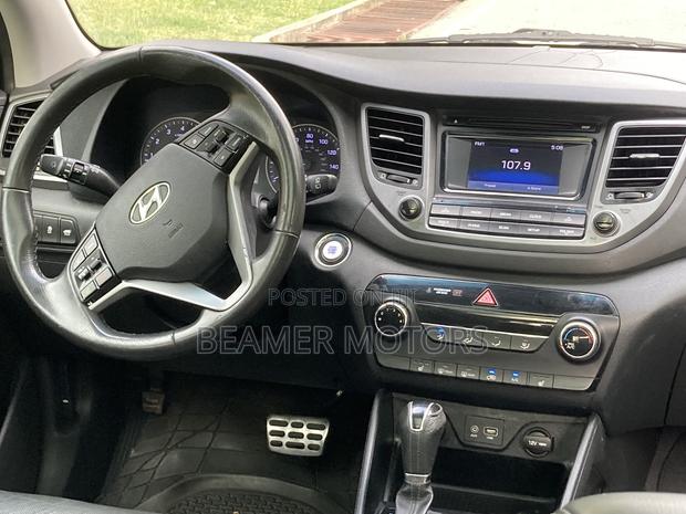 Hyundai Tucson Sport AWD 2017 White