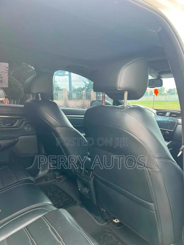 Honda CR-V 2022 White