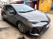Toyota Corolla XLE (1.8L 4cyl 2A) 2018 Gray for sale