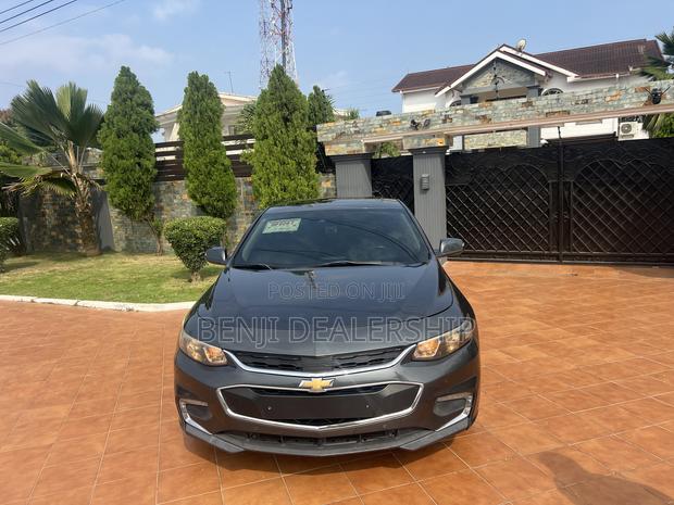 Chevrolet Malibu 2017 Gray