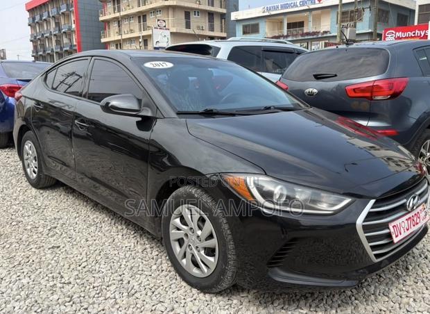Hyundai Elantra ECO Sedan FWD (1.4L 4cyl 7A) 2017 Black