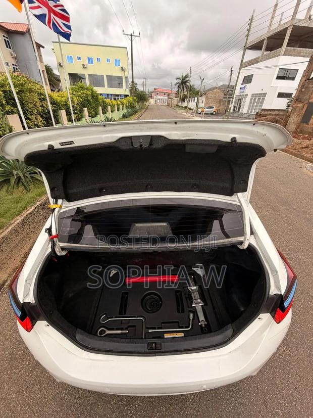 Toyota Corolla 2020 White