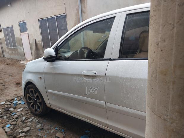 Kia Morning 2010 White