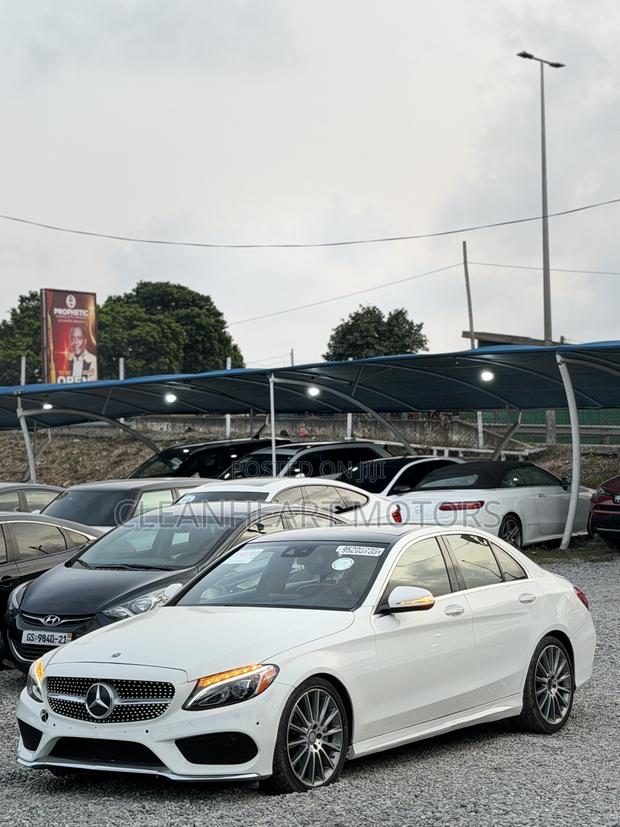 Mercedes-Benz C300 Sport 4Matic Sedan AWD (2.0L 4cyl 7A) 2017 White