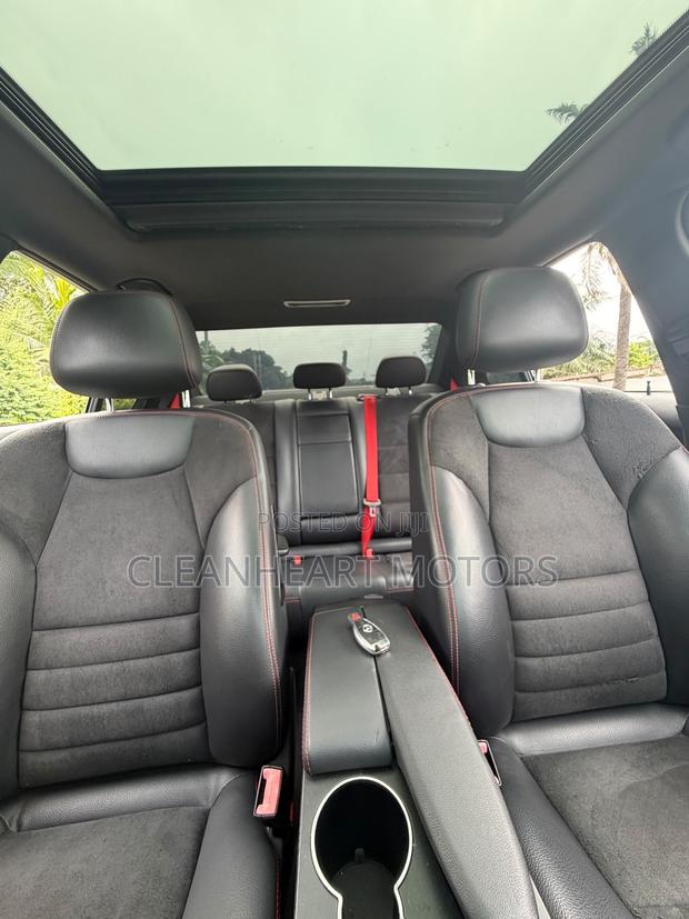 Mercedes-Benz C300 Sport 4Matic Sedan AWD (3.5L 6cyl 7A) 2014 Black