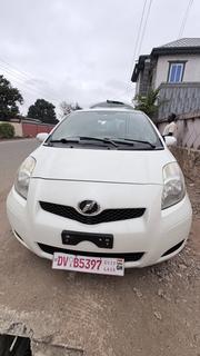 Toyota Vitz 2010 White for sale