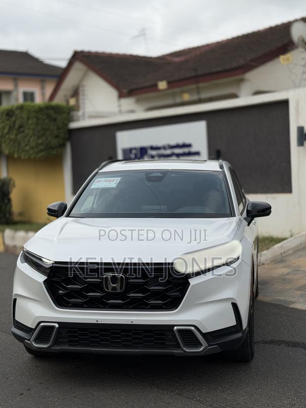 Honda CR-V Hybrid 2024 White