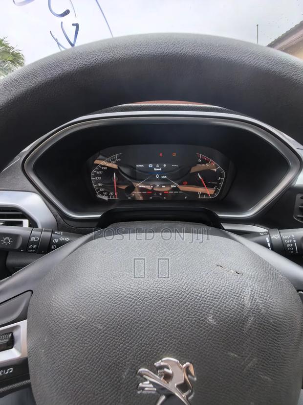 New Peugeot Landtrek 2024 Red