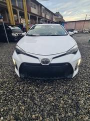 Toyota Corolla 2018 White for sale