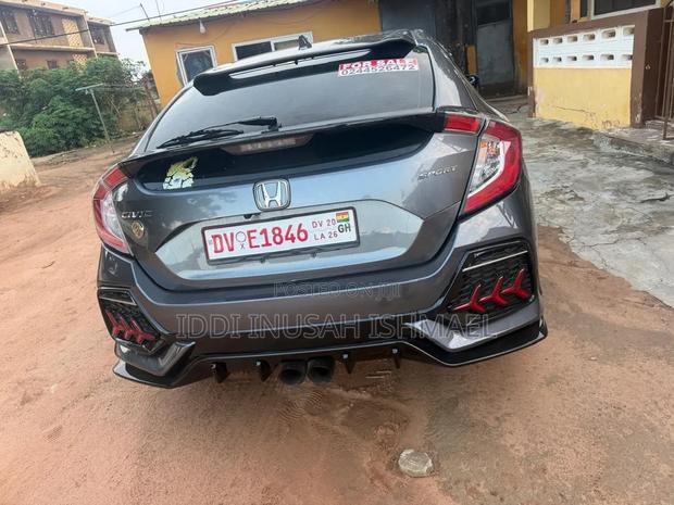 Honda Civic 2021 Gray