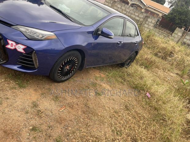 Toyota Corolla LE Eco 4dr Sedan (1.8L 4cyl CVT) 2016 Blue