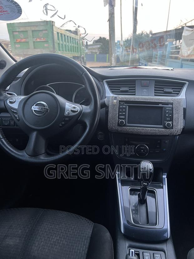 Nissan Sentra SR 2018 Gray