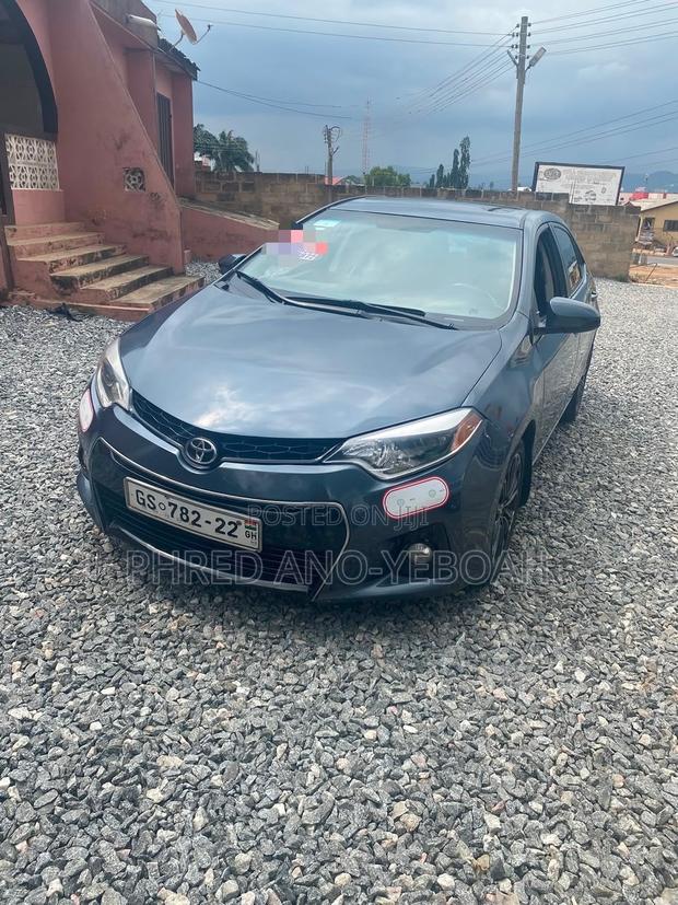 Toyota Corolla S Premium 4dr Sedan (1.8L 4cyl CVT) 2016 Gray