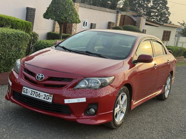 Toyota Corolla S 4dr Sedan (1.8L 4cyl 4A) 2011 Red