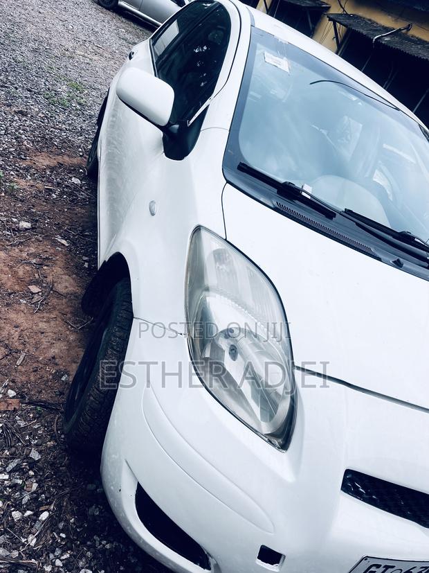 Toyota Yaris Base Hatchback 3dr 2010 White