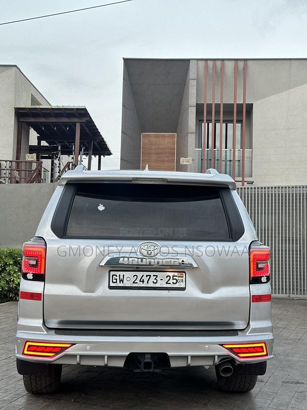 Toyota 4-Runner Limited 2021 Silver