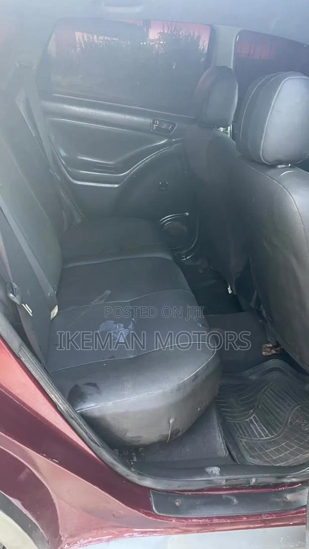Pontiac Vibe 2007 Red