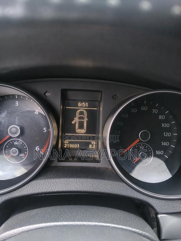 Volkswagen Golf 2.5 5 Door Automatic 2012 Silver