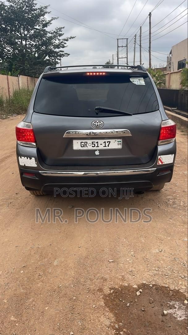 Toyota Highlander 2013 Gray
