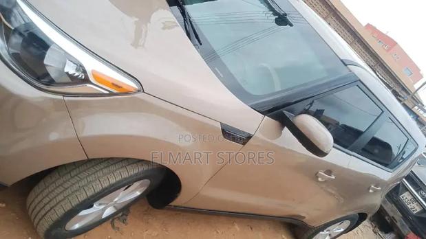 Kia Soul 2016 Gold