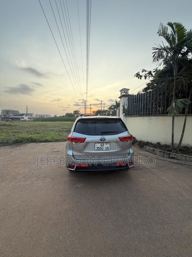 Toyota Highlander 2017 Gray