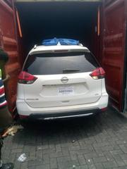 Nissan Rogue SV AWD 2017 White for sale