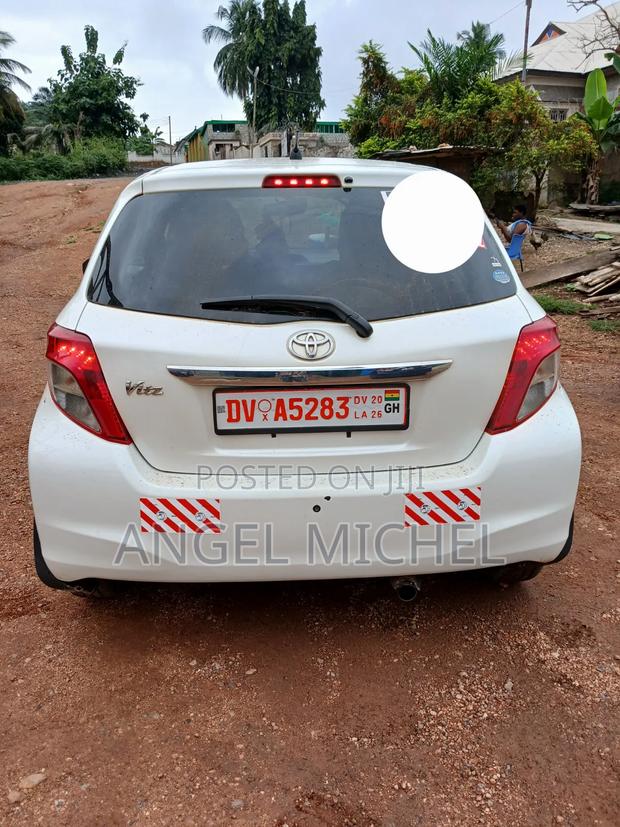 Toyota Vitz 2013 White