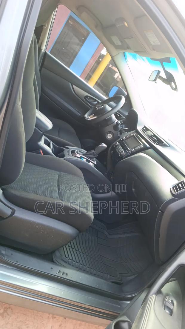 Nissan Rogue S AWD 2019 Gray