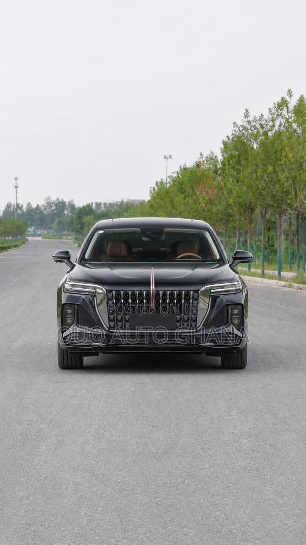 Hongqi E-HS9 2025 Black
