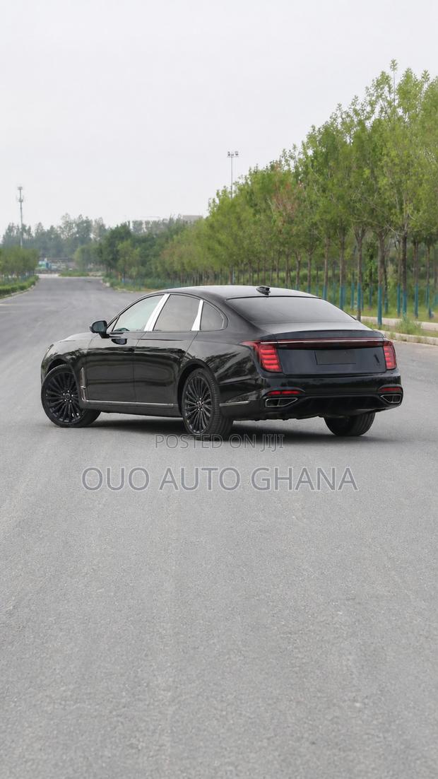 Hongqi E-HS9 2025 Black