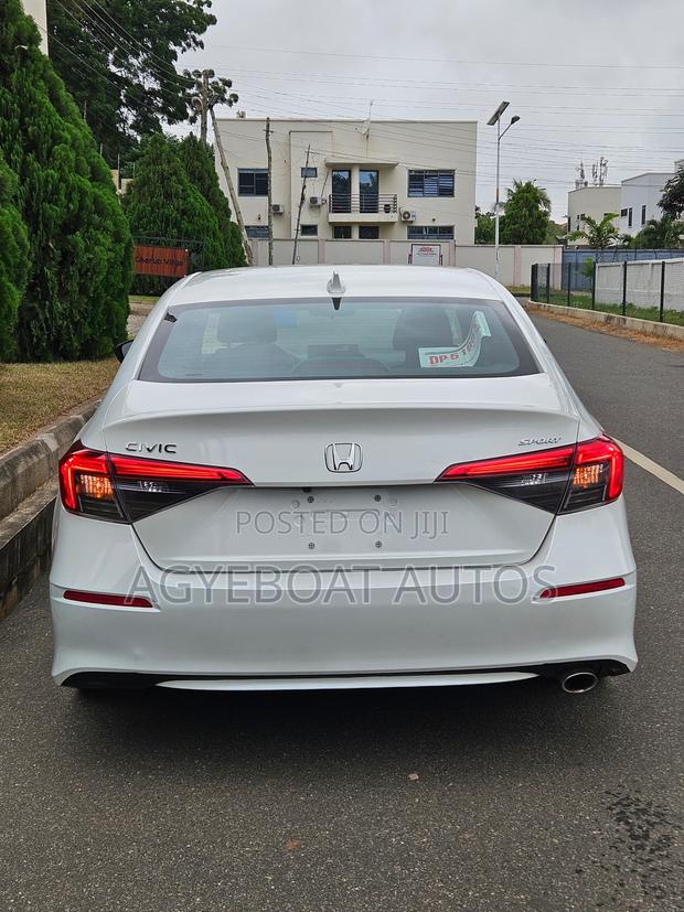 Honda Civic Sport CVT 2023 White